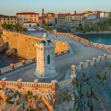 Apartment Il Forziere - A 2 Passi Dal Mare - Dei Frati Piombino